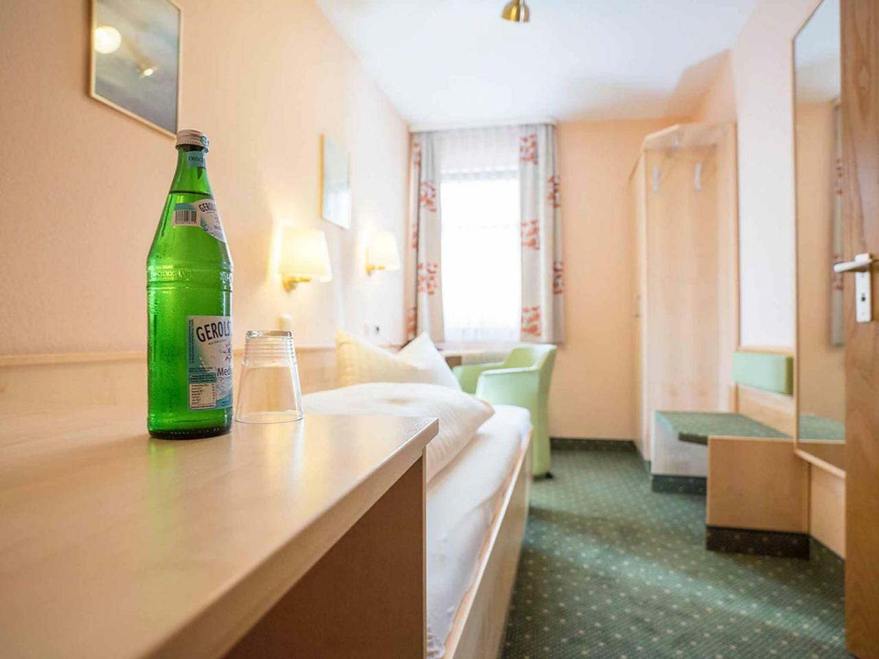 Gaestehaus Moenchshof Sommerhausen Ngoại thất bức ảnh