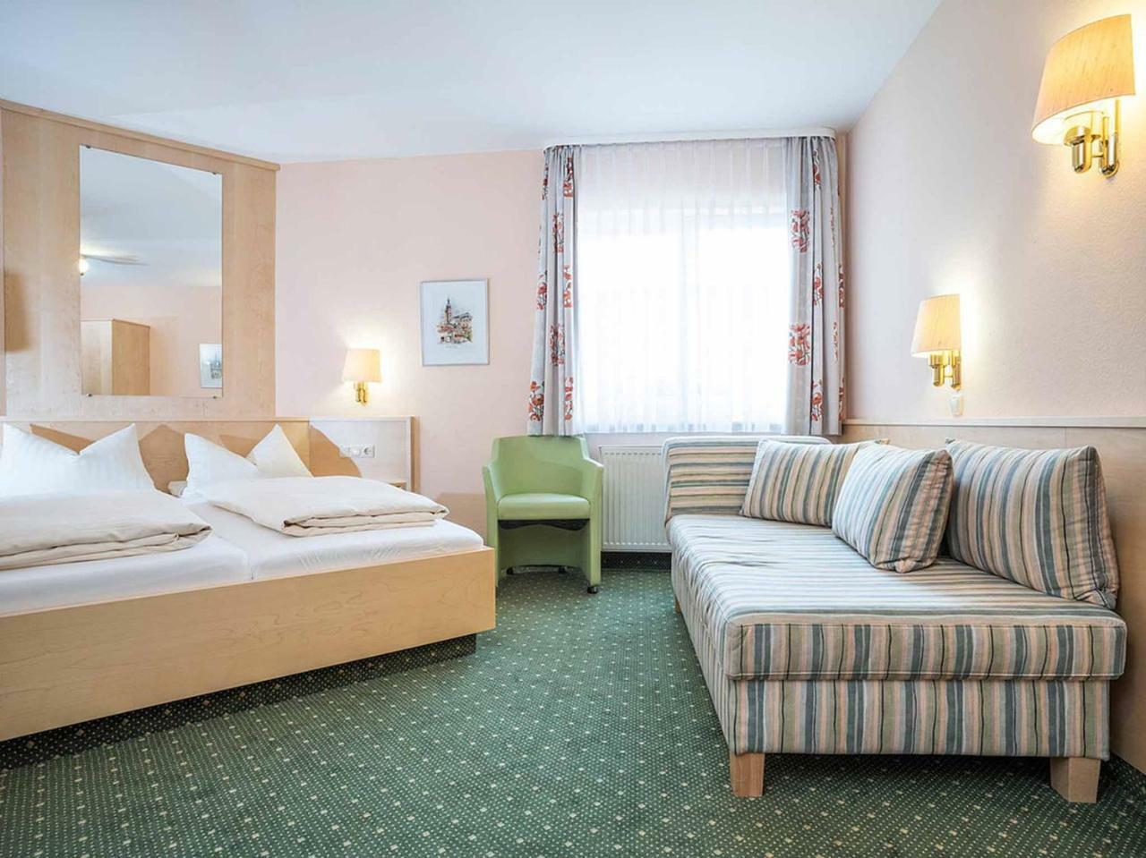 Gaestehaus Moenchshof Sommerhausen Ngoại thất bức ảnh