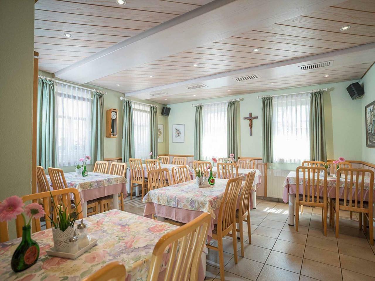 Gaestehaus Moenchshof Sommerhausen Ngoại thất bức ảnh